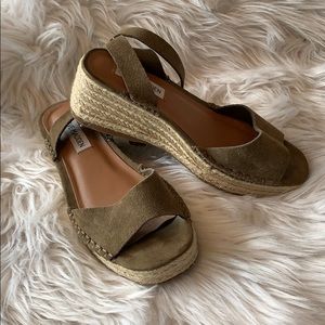 Olive Green Steve Madden Platforms - worn once!